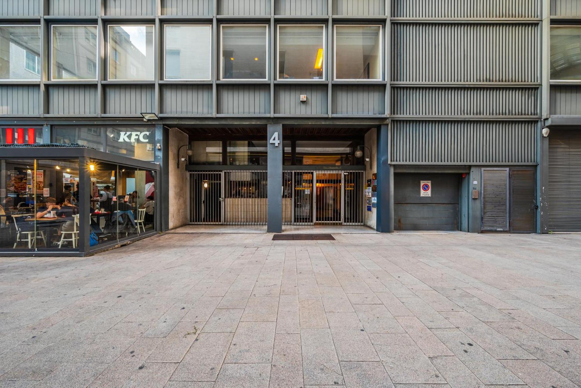 The Boutique - Iconic In Galleria Duomo With Private Parking Milán